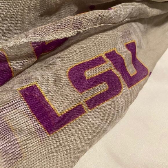 LSU Scarf - Picture 2 of 4
